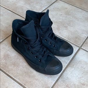 High Top Chuck Taylor’s/ Converse Black